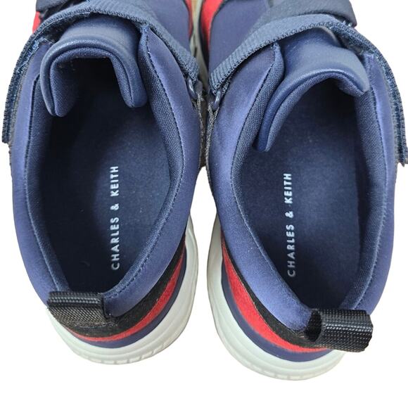 Charles and Keith Blue Red Hook Loop Closure Sneakers 35 - US 5 - Picture 6 of 8
